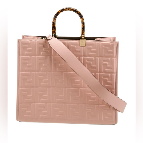 Fendi Handbags - EUC Fendi Large Zucca FF Sunshine Shopper